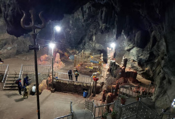 "Himalayan Odyssey: Halesi Mahadev Darshan - Exploring Lord Shiva's Mystical Abode with Sacred Caves and Divine Blessings"